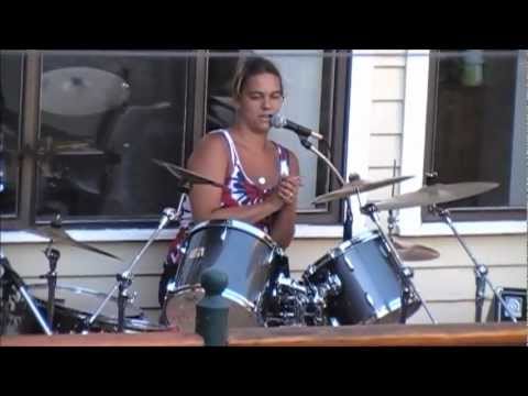 Matrisha thanking sponsors