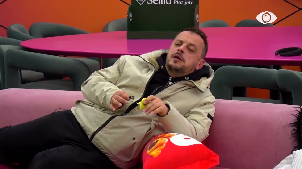 “Siç kam unë respekt për ju, të keni edhe ju për mua”/ Brikena diskuton me Stinen: Nëse je në lojë, shko e diskuto me Kristin…