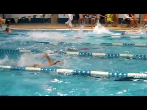 Staffetta 25m stile libero