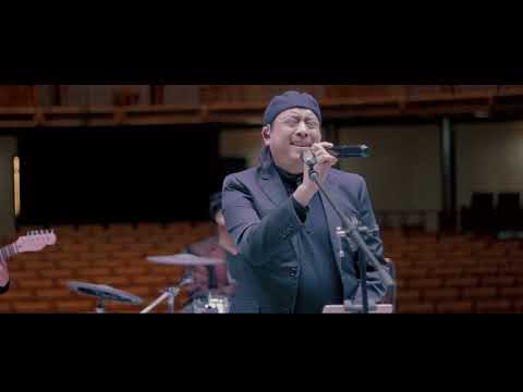 Grupo Legado's, Charly Abrego - Comer a Besos (En vivo 2024)