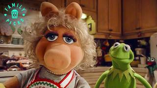 Kermit Sees Miss Piggy's Sad Alternate Life | It's a Very Merry Muppet Christmas Movie