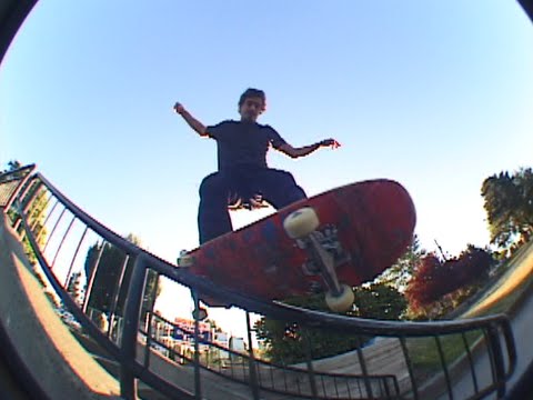 Cory Kennedy Warms Up