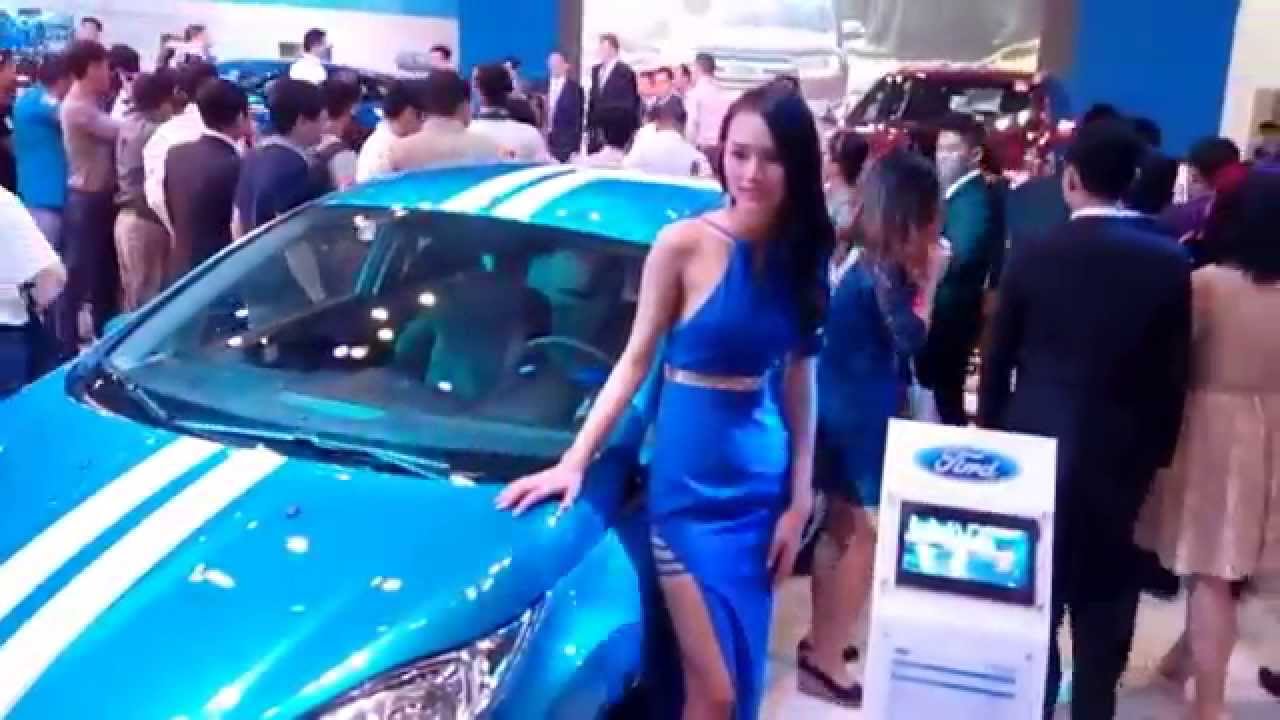 Ford Focus 2016  mới nhất ra mắt tại VMS 2015 | www.carbay.vn