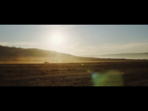 Солнцем поцелованные | Трейлер