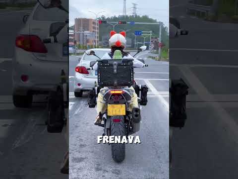 La Bambina e la Moto Gigante 🏍️😱 | Una Missione Impossibile!#shorts