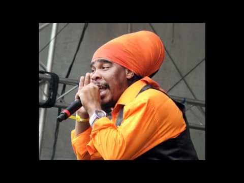 TURBULANCE - SHE IN LOVE WITH ME  UNSTOPABLE RIDDIM 2011