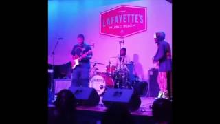 MonoNeon with Jubu Smith (Live at Lafayette's-Memphis) 