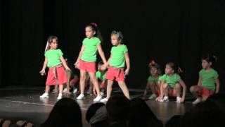 preview picture of video 'DDM Montornés 2009 - Estudio de Danza Paqui Maestre - Parte 3'