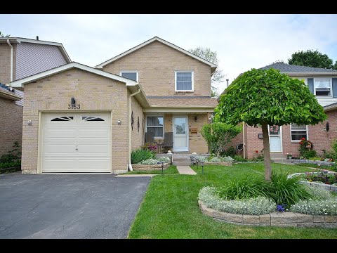 Home for sale at 3153 McCarron Crescent, Mississauga, ON L5N 3H4