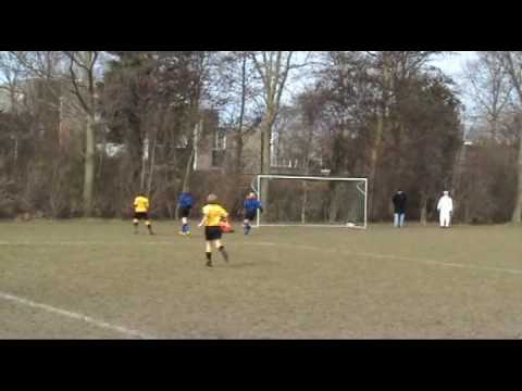 4 de wedstrijd JVC E1 -  Reigerboys E2