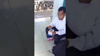 Download lagu Perjuangan Anak Papua Masuk TNI - Bekal Hanya Tahu dan Nasi mp3