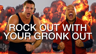 The Rock & Rob Gronkowski Go Crazy After The Patriots Win The Super Bowl