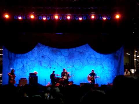The Avett Brothers - Live and Die - Des Moines 80/35 - 6 July 2012