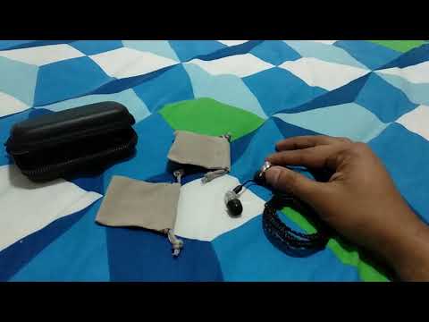 Campfire Comets  Unboxing and impressions. GREAT VALUE FOR MONEY IEM!