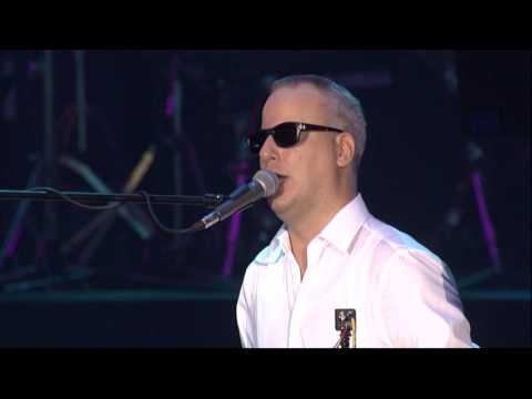 Sasa Matic - A ti si izabrala njega - (Live) - (Arena 08.03.2016.)