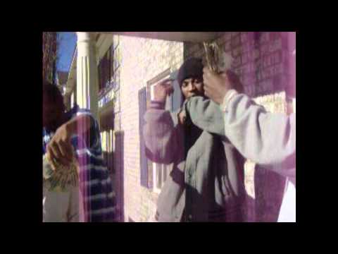 Gee' Bizzle - Yall Niggaz Dont Trap Ft. Lil Slick