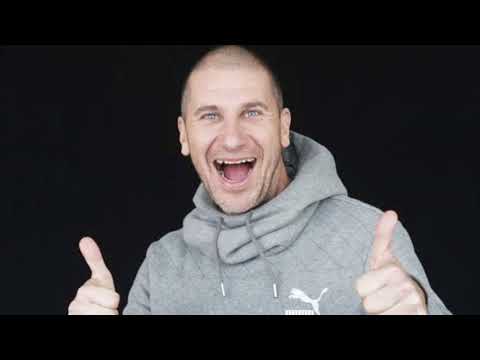 Tova & Emilia - Fredagslåten Musikvideo