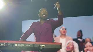 Kirk Franklin Performs &quot;More Than I Can Bear&quot; With God&#39;s Property | The Reunion Tour