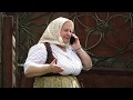 Cum Să îți ții Bunica Acasă MIRCEA BRAVO