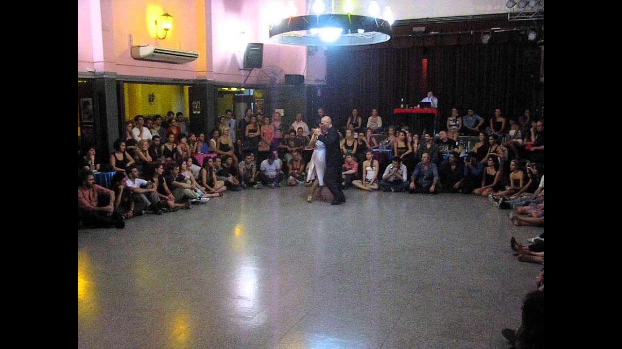 JAVIER ANTAR y KARA WENHAM en Viva La Pepa! Milonga (2/4)