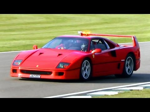 2 Ferrari F40 Safety-Cars!