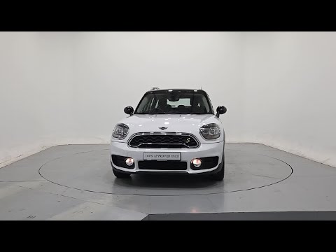Mini Countryman F60 MINI Cooper S E Classic - Image 2