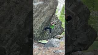 Video thumbnail: Les consommateurs (tout droit), 7c. Ailefroide