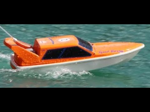 Club500 rc boat build - Round  5 - Quatermass and the glue experiments