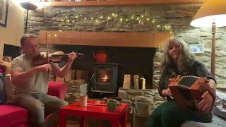 2 Polkas,Mrs Crowley‘s and Upper Church Polka Tina McLoughlin &amp; Richie Tisdall