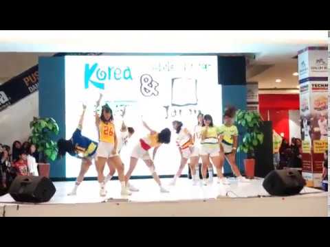 [180318] Weki Meki (위키미키) Lucky + Lalala + I don't like your Girlfriend Cover by CALLIXTUS