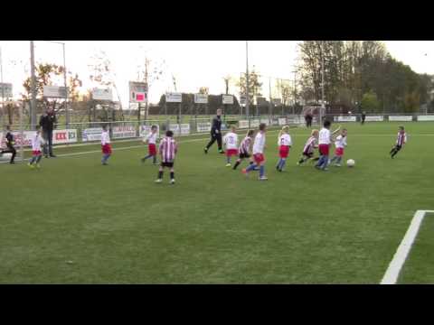 00122 Alphense Boys F11 - Thuis
