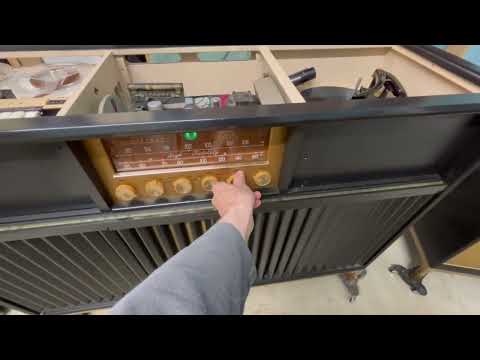 Magnavox Concert Grand - Modern 1957 - Black Lacquer image 23