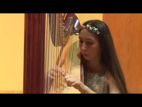 Nadja Dornik - harp