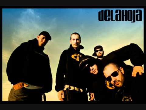 4.- Delahoja - Nuestra B.S.O (Ft. Soprano)