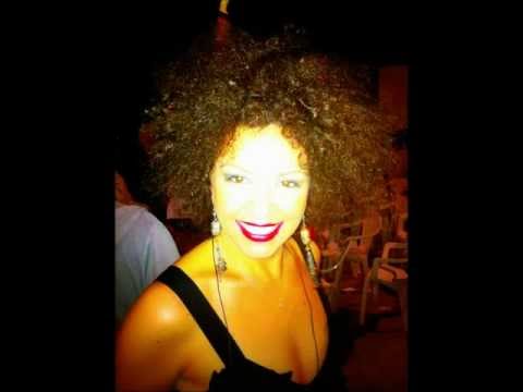 MAGGIE SMILE 4TETT LIVE CALVANO DRUMS.PERCUSSIONS