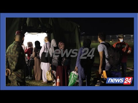 “Shtëpia e shqiptarit e Zotit dhe e mikut”/ Mbërrijnë 121 afganët e parë, mes tyre gra e fëmijë...