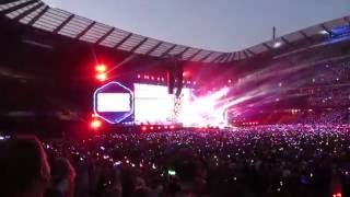 Coldplay - Colour Spectrum &amp; Charlie Bown at the Etihad Stadium Manchester 5/6/2016