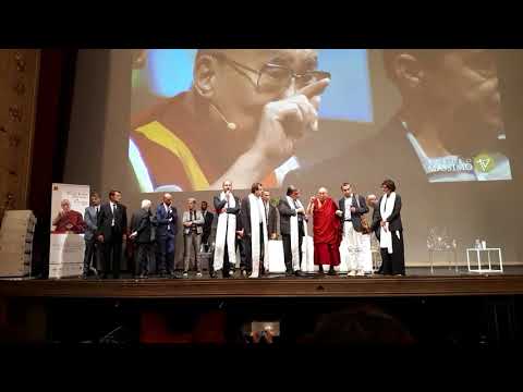 Palermo, Dalai Lama  Teatro Massimo di Palermo