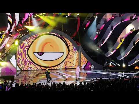 Bad bunny ft Arcangel- Tu no vive así