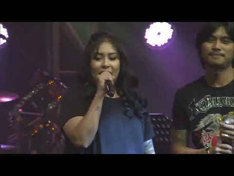 Acid အက်ဆစ် + Rဇာနည် + Nge Nge // အလင်းစက်