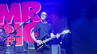 Download lagu DADDY BROTHER LOVER LITTLE BOY MR. BIG THE BIG FINISH LIVE IN MANILA mp3