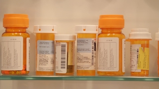 The Right Way to Get Rid of Old Prescription Drugs | Consumer Reports