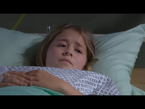 Emmerdale - Vinny Visits Liv In The Prison Hospital (10th December 2021)