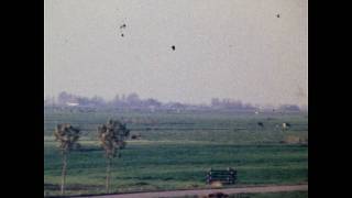 preview picture of video '1983 Stukje Jutrijp (dorpje bij Sneek in Friesland) nu volgebouwd met een woonwijk......'