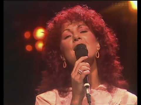 ABBA :  Me and I  (HQ) Live Dick Cavett 1981 Subtitles