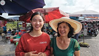 Family Goes To Market To Buy Freshwater Fish As Gifts For Parents In Gia Lai, 2 Kids Get On Bus I...