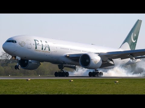 13 EXTREMELY SMOKEY Heavy Touchdowns at Manchester Airport