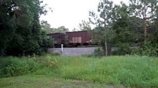 preview picture of video 'CSX N115 at Starke, Fla. 6-15-09'
