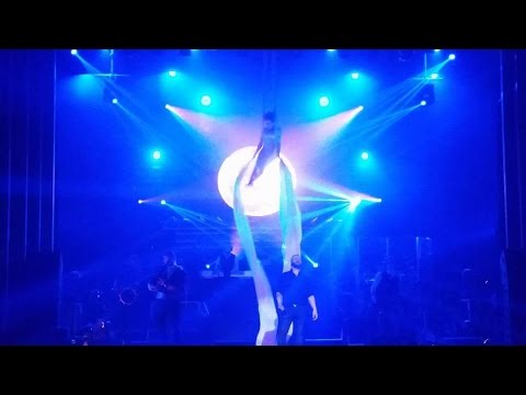 SAUROM - El hada y la luna (en directo)