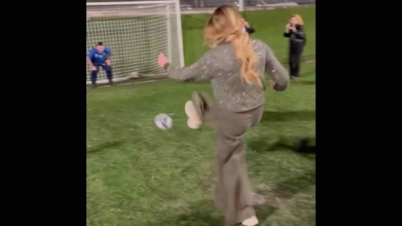 ARIANNA MELONI A SCAMPIA PER SOSTENERE EDMONDO CIRIELLI PRESIDENTE DELLA REGIONE CAMPANIA